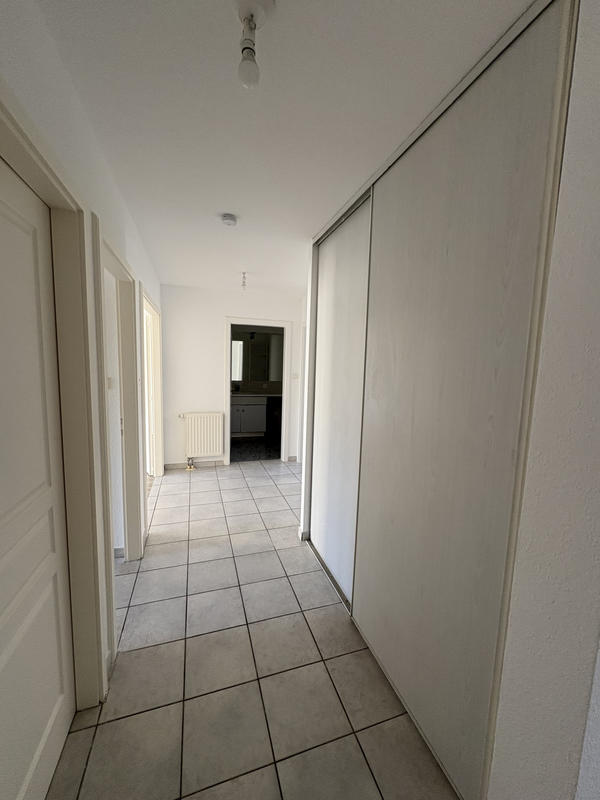 Appartement - 85 m² - 4 pièces