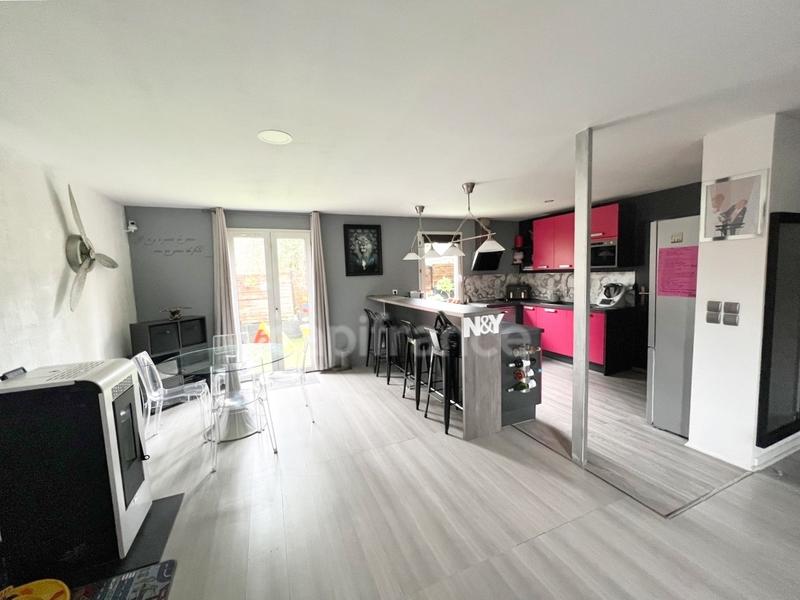 Maison - 84 m² - 4 pièces