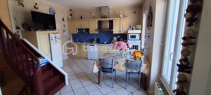 Immeuble - 186 m² - 8 pièces