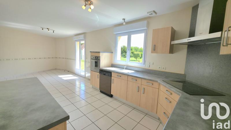 Maison - 102 m² - 5 pièces