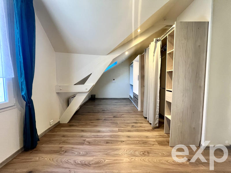 Maison - 111 m² - 5 pièces