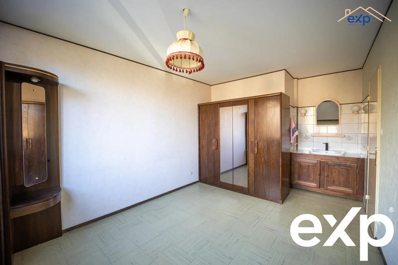 Appartement - 91 m² - 6 pièces