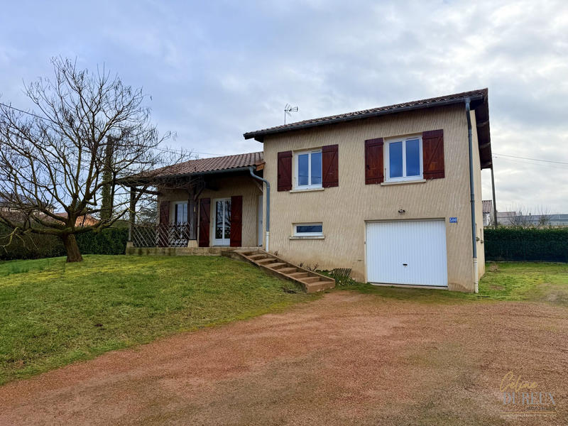 Maison - 100 m² - 4 pièces