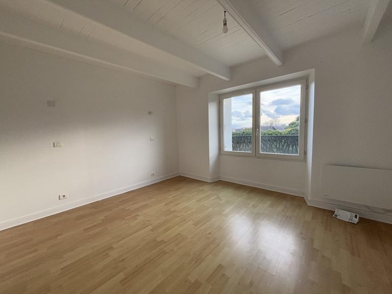 Maison - 122 m² - 6 pièces