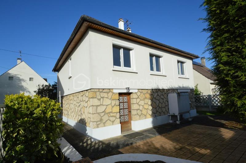 Maison - 100 m² - 4 pièces