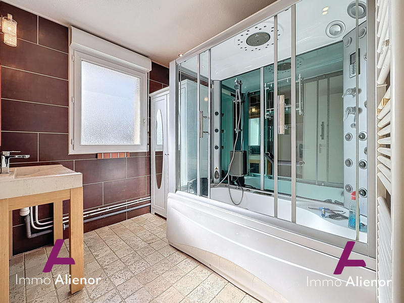 Maison ancienne - 90 m² - 5 pièces