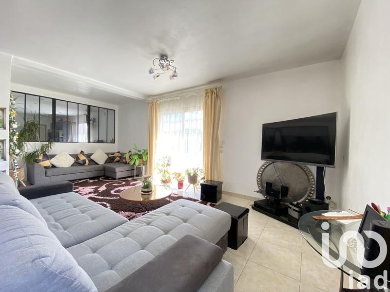 Maison - 195 m² - 8 pièces