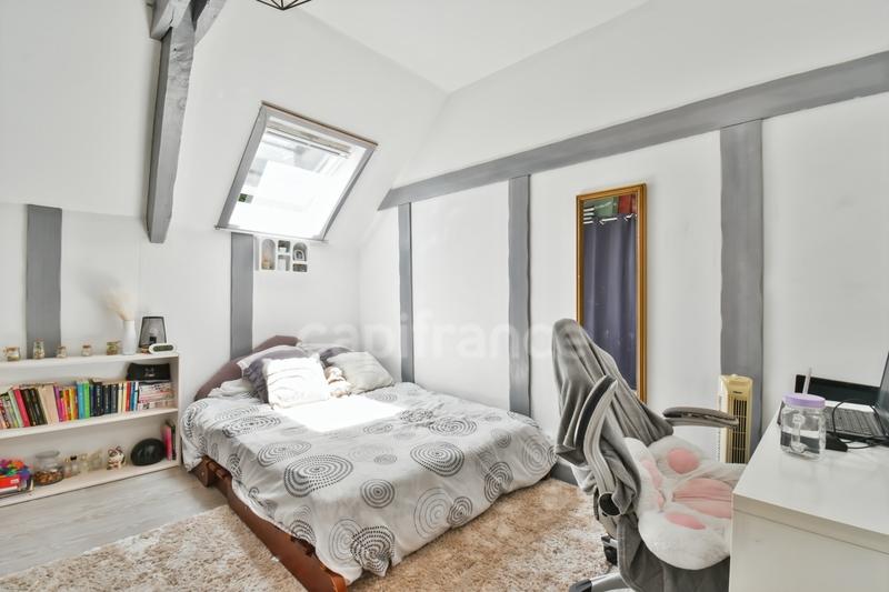 Longère - 240 m² - 8 pièces