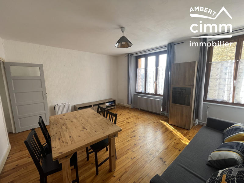 Maison - 92 m² - 4 pièces