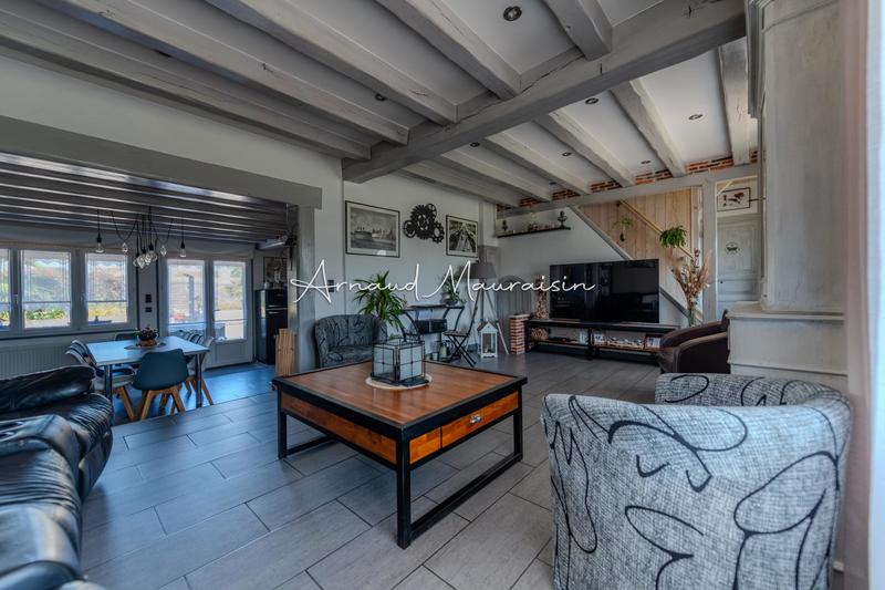 Maison - 103 m² - 5 pièces