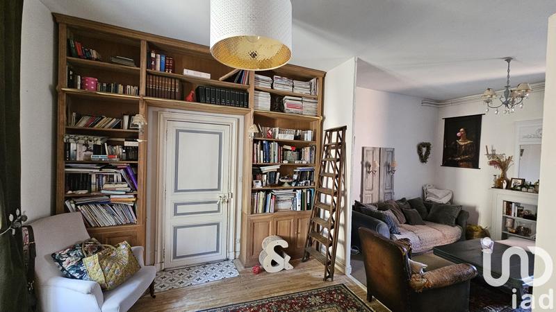 Maison de ville - 160 m² - 9 pièces