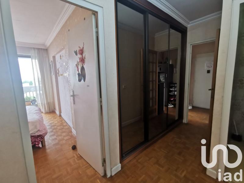 Appartement - 90 m² - 4 pièces