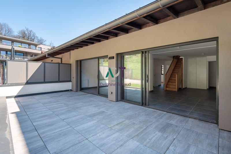 Appartement - 110 m² - 5 pièces