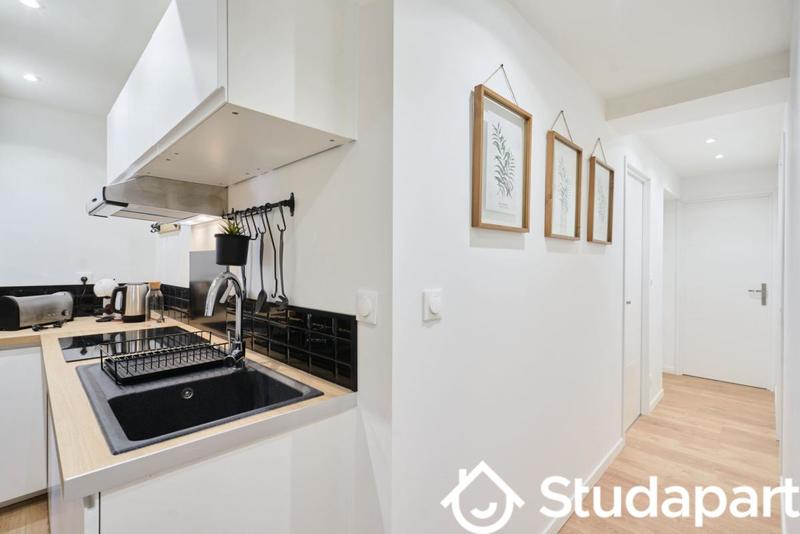 Chambre - 11 m² - 1 pièce