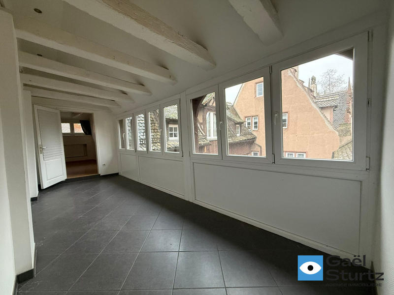 Appartement - 100 m² - 3 pièces