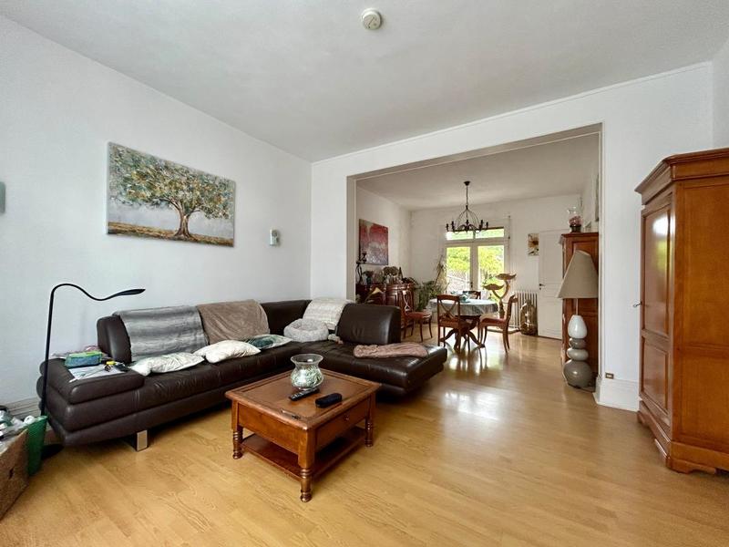 Maison - 163 m² - 5 pièces