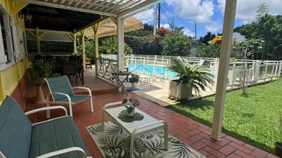 Maison - 89 m² - 4 pièces