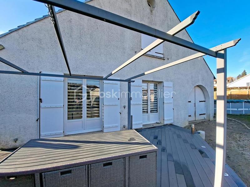 Maison - 174 m² - 6 pièces