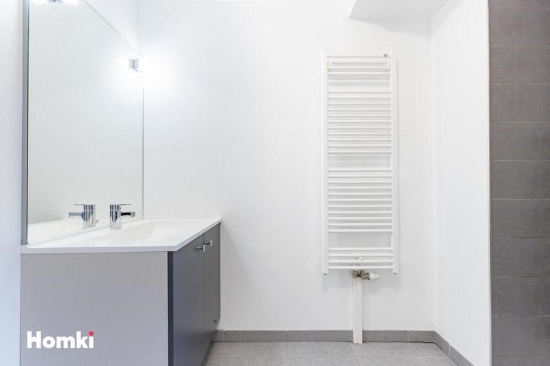 Studio - 28 m² - 1 pièce