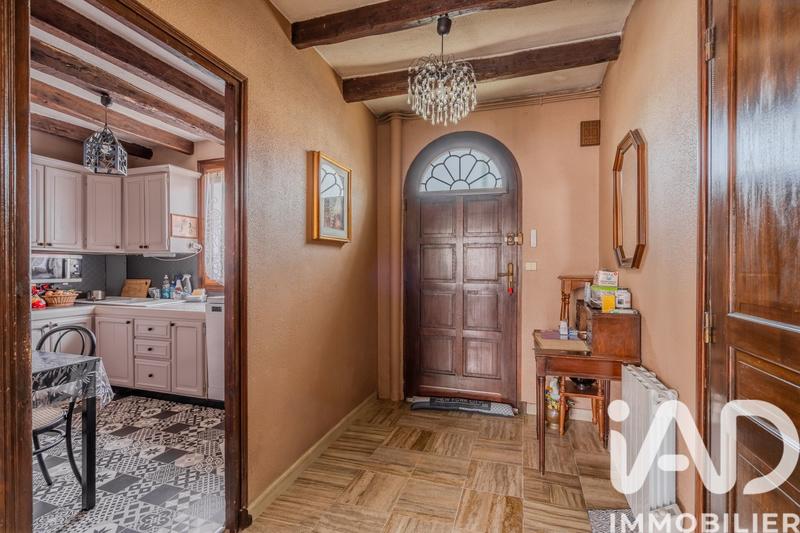 Maison - 99 m² - 5 pièces