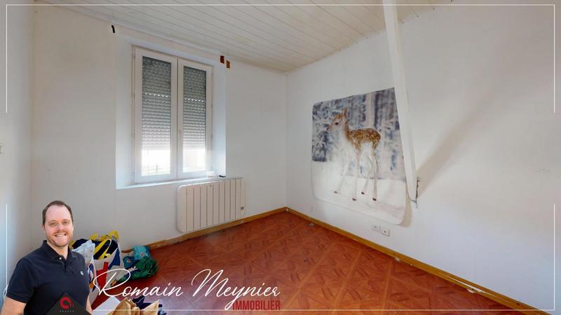 Immeuble - 180 m² - 9 pièces