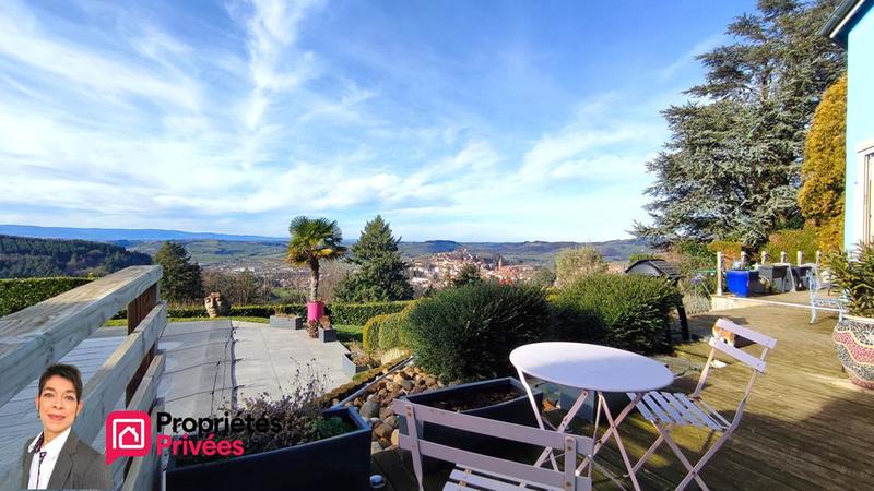 Maison - 185 m² - 7 pièces