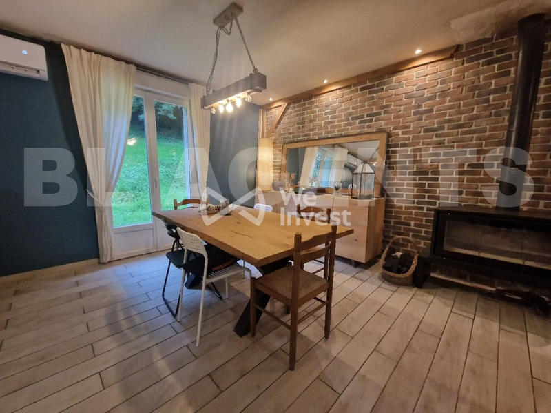 Maison - 94 m² - 4 pièces