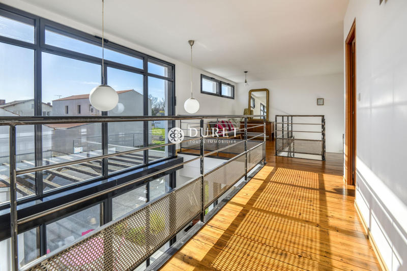 Maison contemporaine - 176 m² - 5 pièces