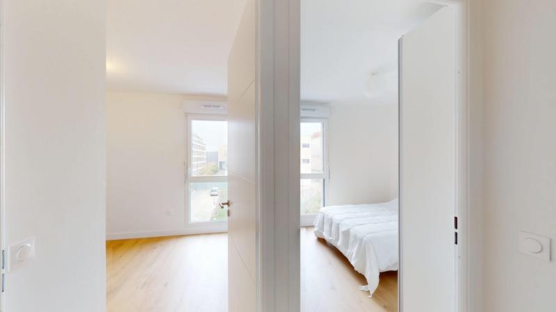 Appartement - 99 m² - 4 pièces