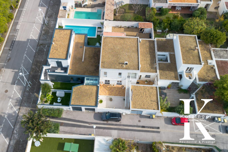 Maison - 179 m² - 7 pièces