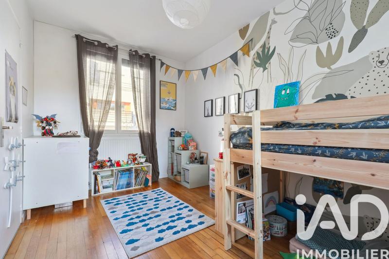 Maison - 96 m² - 5 pièces