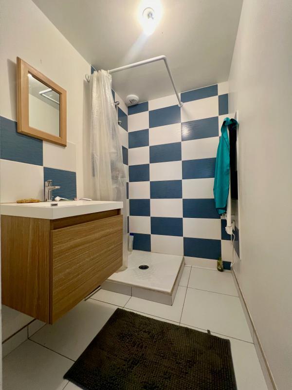 Maison - 92 m² - 5 pièces