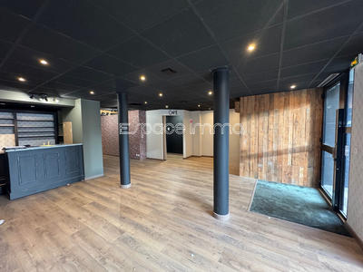 Local commercial - 85 m²