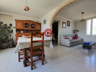 Maison traditionnelle - 110 m² - 5 pièces