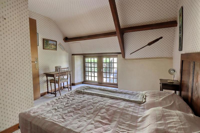 Maison - 142 m² - 8 pièces