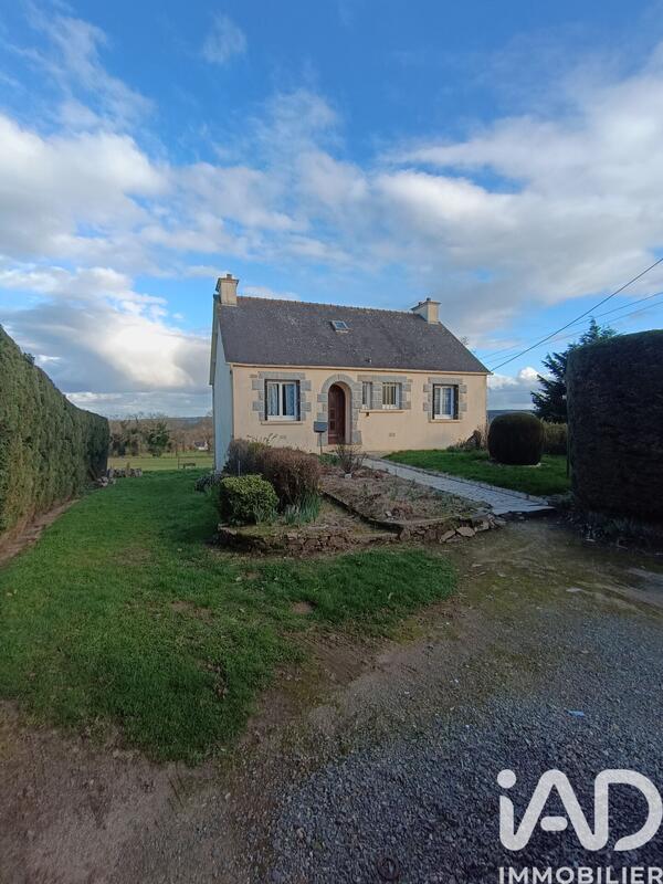 Maison - 92 m² - 6 pièces