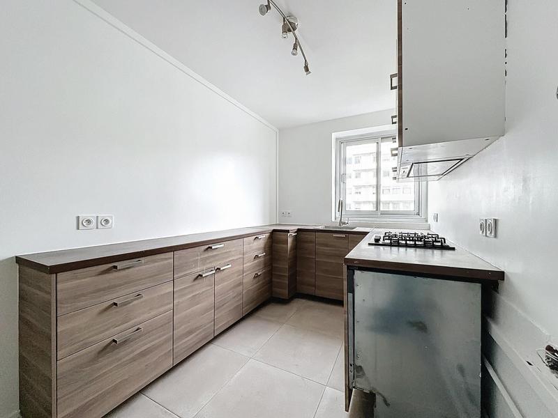 Appartement - 104 m² - 5 pièces