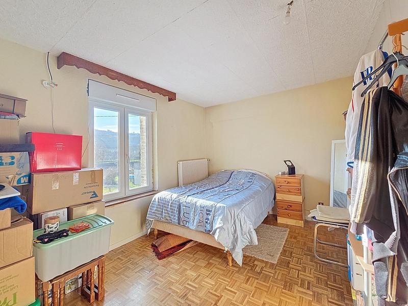 Maison - 177 m² - 7 pièces