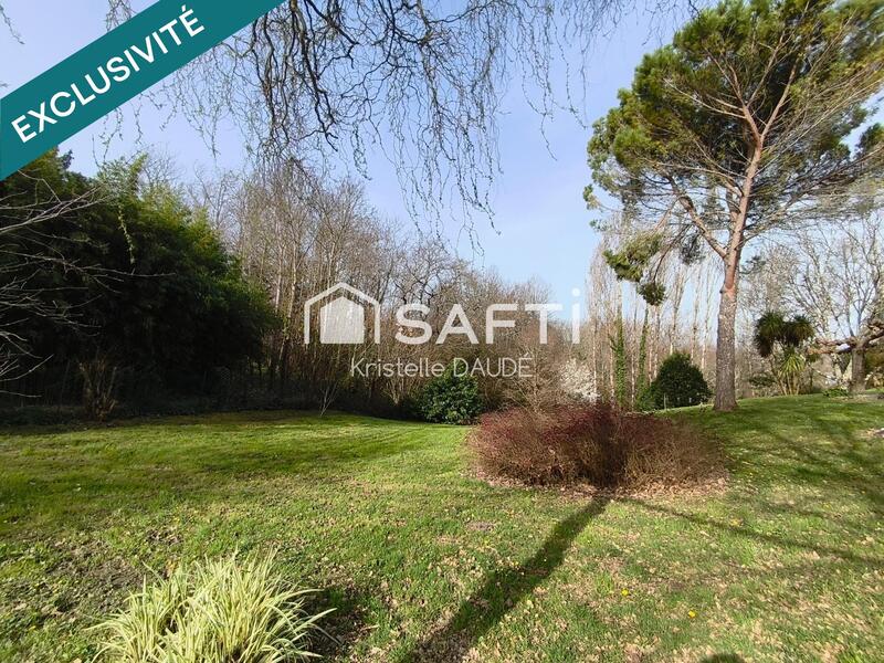 Maison - 137 m² - 6 pièces