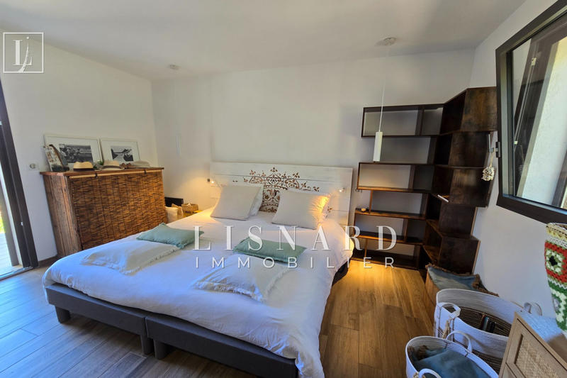 Maison - 145 m² - 4 pièces