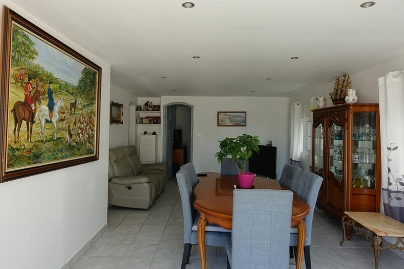 Appartement - 79 m² - 2 pièces