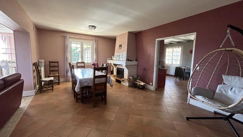 Maison - 152 m² - 7 pièces