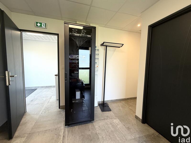 Local commercial - 195 m²