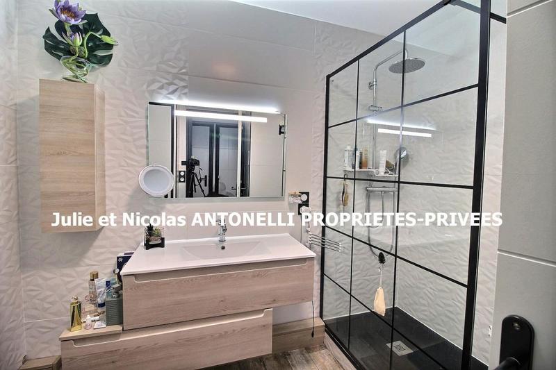 Appartement - 96 m² - 4 pièces