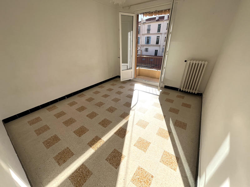 Appartement - 57 m² - 3 pièces