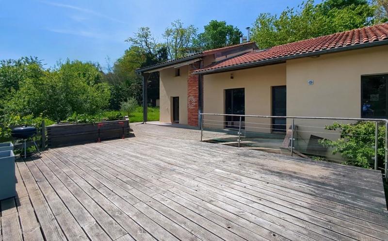 Maison - 160 m² - 6 pièces