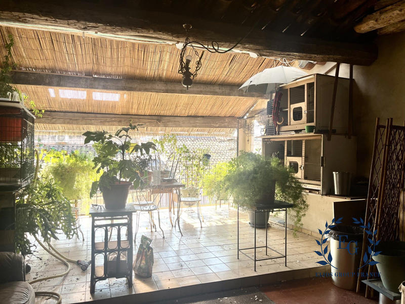 Appartement - 90 m² - 3 pièces