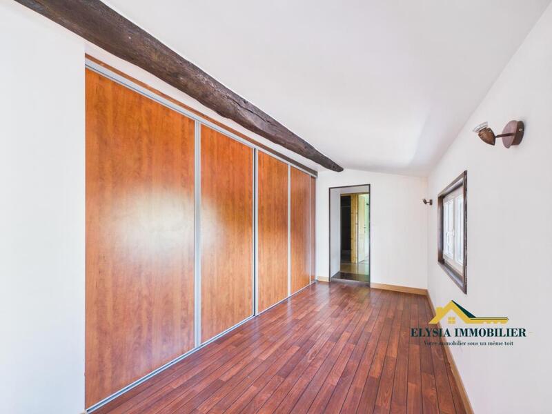 Maison de village - 180 m² - 6 pièces