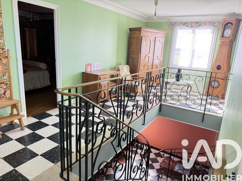 Maison - 152 m² - 6 pièces