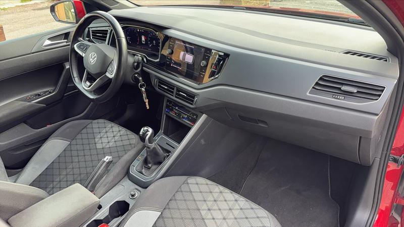 Volkswagen Polo VI 1.0 Tsi 95 R-Line